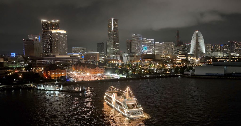 cruise safe return before dark