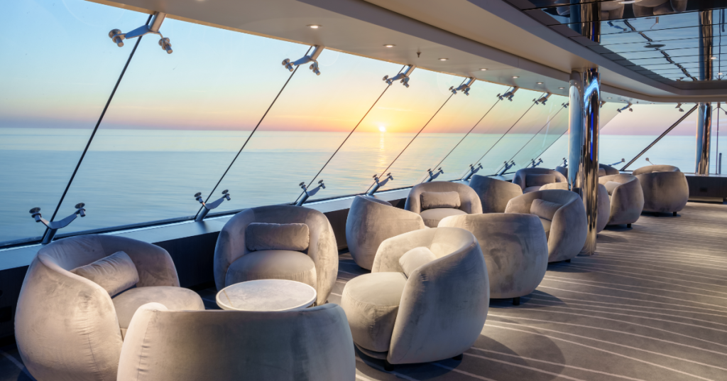 MSC Poesia MSC Yacht Club