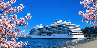 Cruise Japan with Japanet - Viking YiDun Sakura Blossoms