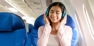 Flight Essentials Checklist - headphones
