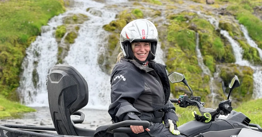 Cruising to Iceland - Excursion